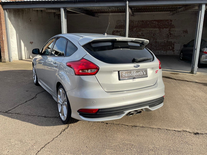 Ford Focus 2.0 TDCi ST-3 Hatchback 5dr Diesel Manual Euro 6 (s/s) (185 ps) 5dr Manual 2026