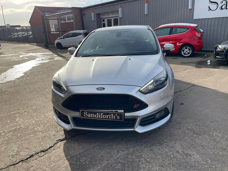 Ford Focus 2.0 TDCi ST-3 Hatchback 5dr Diesel Manual Euro 6 (s/s) (185 ps) 5dr Manual 2026