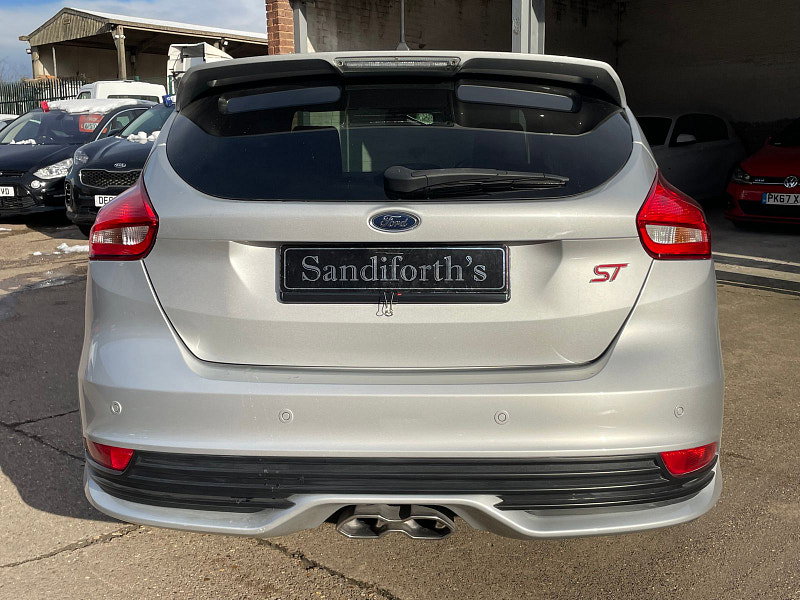 Ford Focus 2.0 TDCi ST-3 Hatchback 5dr Diesel Manual Euro 6 (s/s) (185 ps) 5dr Manual 2026