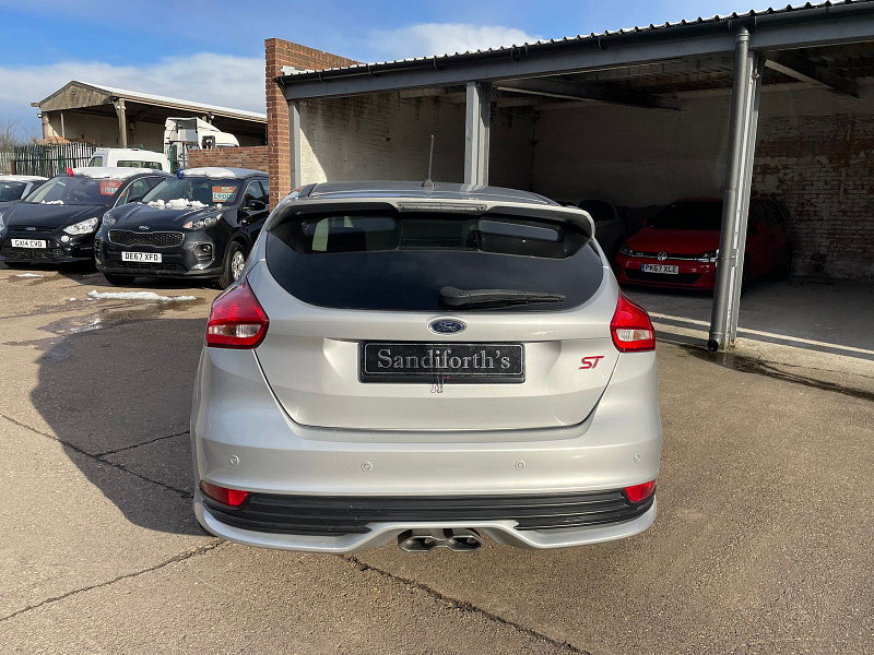Ford Focus 2.0 TDCi ST-3 Hatchback 5dr Diesel Manual Euro 6 (s/s) (185 ps) 5dr Manual 2026