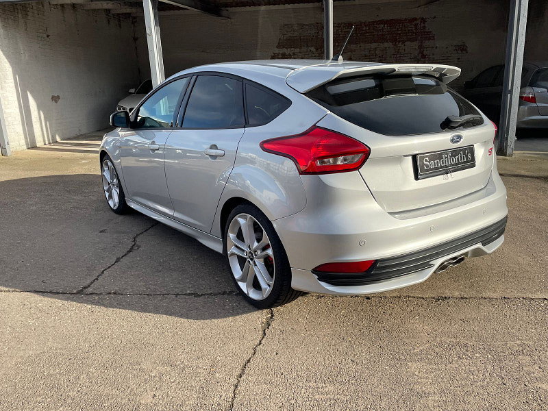 Ford Focus 2.0 TDCi ST-3 Hatchback 5dr Diesel Manual Euro 6 (s/s) (185 ps) 5dr Manual 2026