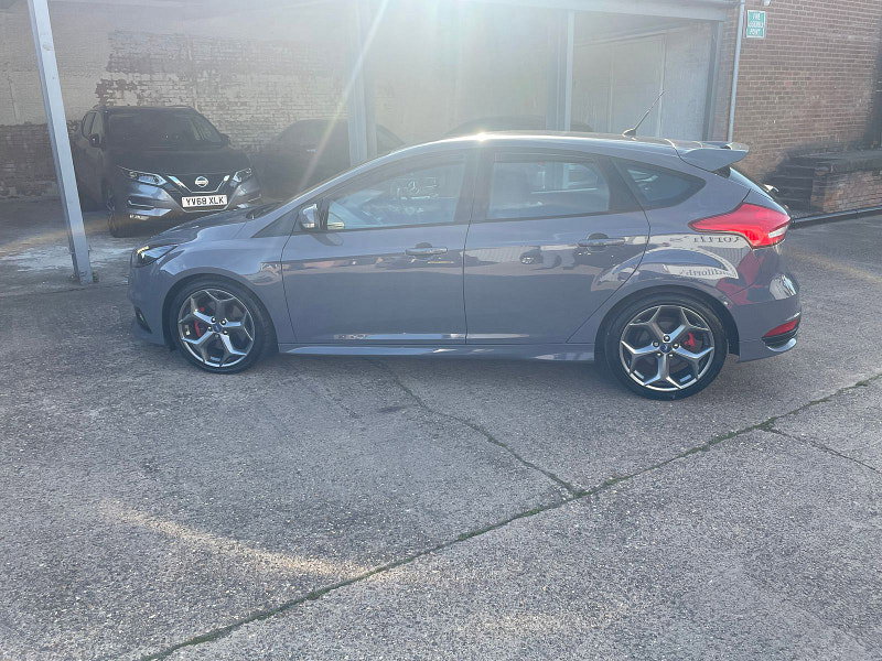 Ford Focus 2.0 TDCi ST-3 Hatchback 5dr Diesel Manual Euro 6 (s/s) (185 ps) Sat Nav, Leather 5dr Manual 2026
