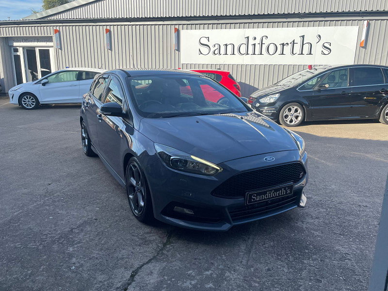 Ford Focus 2.0 TDCi ST-3 Hatchback 5dr Diesel Manual Euro 6 (s/s) (185 ps) Sat Nav, Leather 5dr Manual 2026