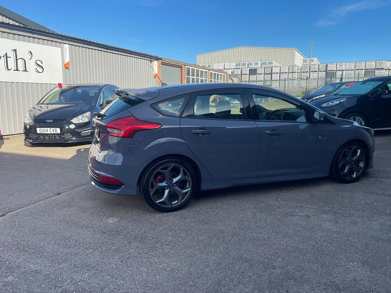 Ford Focus 2.0 TDCi ST-3 Hatchback 5dr Diesel Manual Euro 6 (s/s) (185 ps) Sat Nav, Leather 5dr Manual 2026
