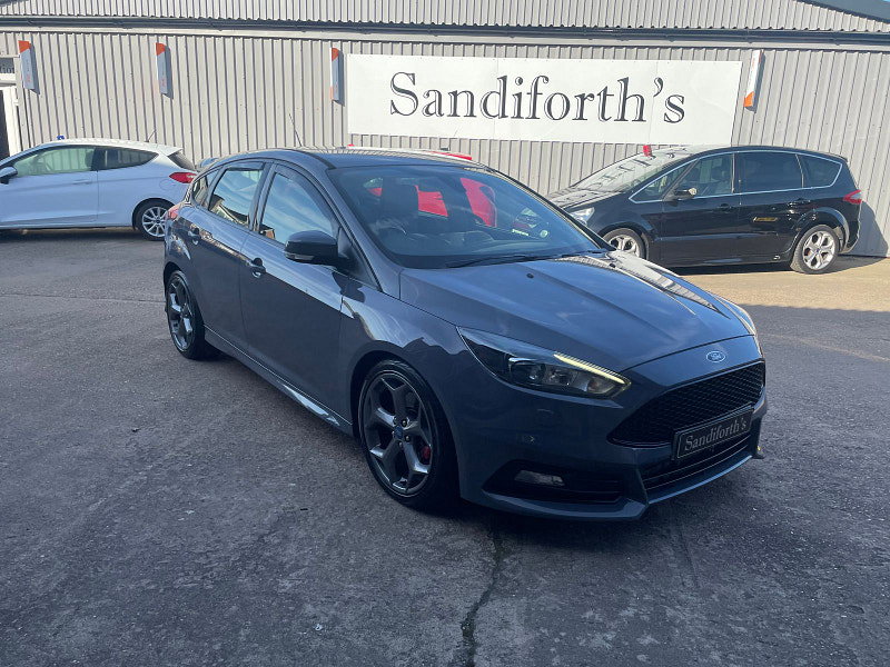 Ford Focus 2.0 TDCi ST-3 Hatchback 5dr Diesel Manual Euro 6 (s/s) (185 ps) Sat Nav, Leather 5dr Manual 2026