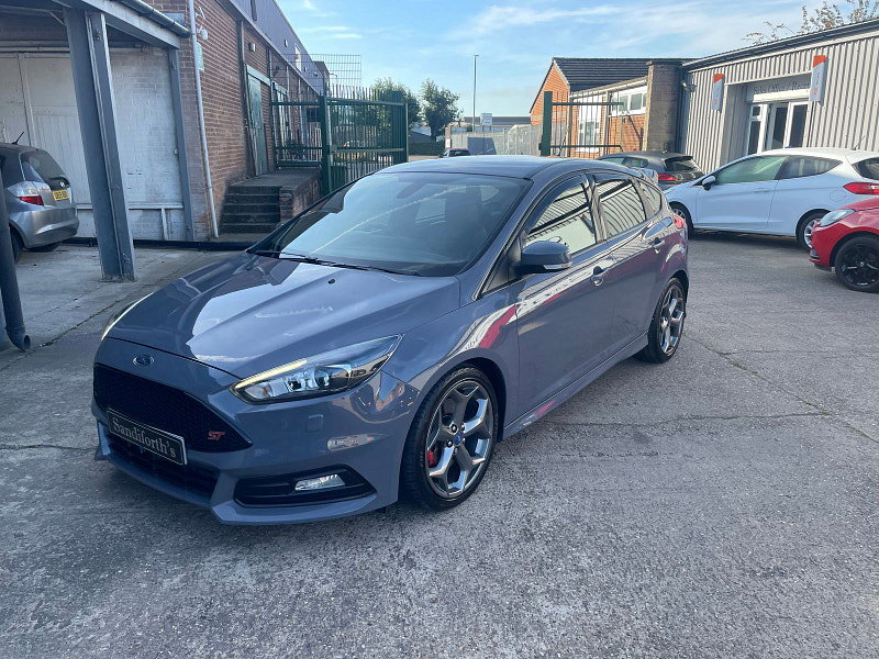 Ford Focus 2.0 TDCi ST-3 Hatchback 5dr Diesel Manual Euro 6 (s/s) (185 ps) Sat Nav, Leather 5dr Manual 2026