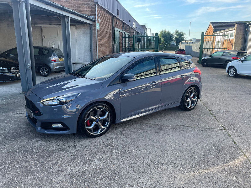 Ford Focus 2.0 TDCi ST-3 Hatchback 5dr Diesel Manual Euro 6 (s/s) (185 ps) Sat Nav, Leather 5dr Manual 2026