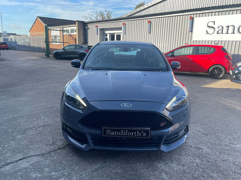 Ford Focus 2.0 TDCi ST-3 Hatchback 5dr Diesel Manual Euro 6 (s/s) (185 ps) Sat Nav, Leather 5dr Manual 2026