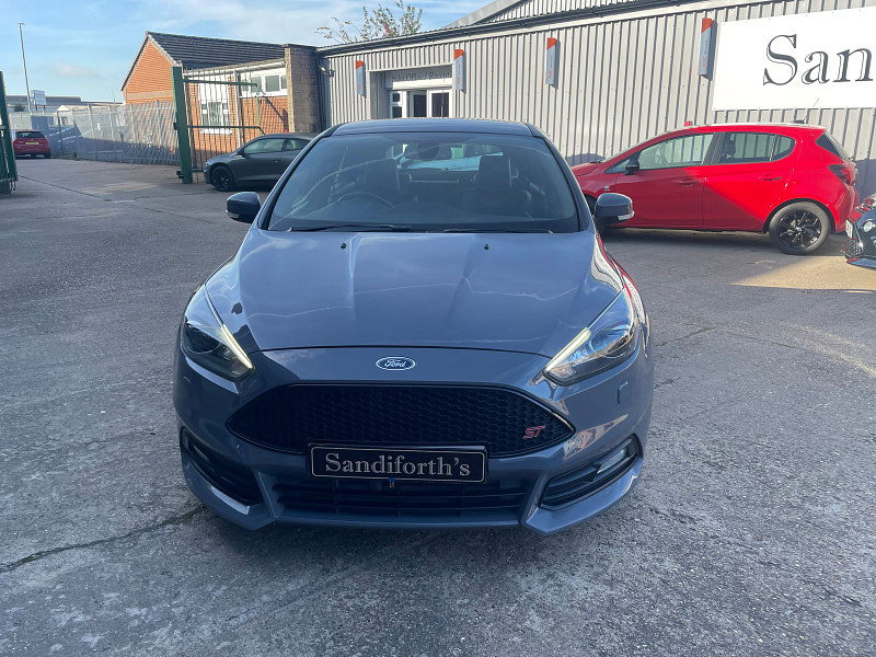 Ford Focus 2.0 TDCi ST-3 Hatchback 5dr Diesel Manual Euro 6 (s/s) (185 ps) Sat Nav, Leather 5dr Manual 2026