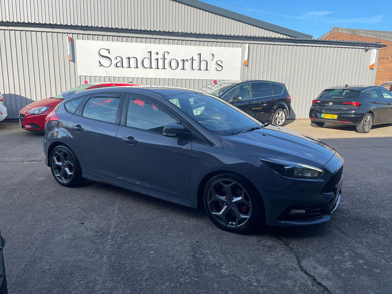 Ford Focus 2.0 TDCi ST-3 Hatchback 5dr Diesel Manual Euro 6 (s/s) (185 ps) Sat Nav, Leather 5dr Manual 2026