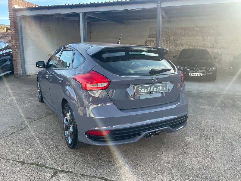 Ford Focus 2.0 TDCi ST-3 Hatchback 5dr Diesel Manual Euro 6 (s/s) (185 ps) Sat Nav, Leather 5dr Manual 2026