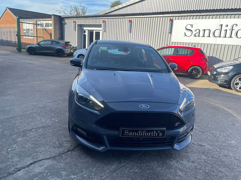 Ford Focus 2.0 TDCi ST-3 Hatchback 5dr Diesel Manual Euro 6 (s/s) (185 ps) Sat Nav, Leather 5dr Manual 2026