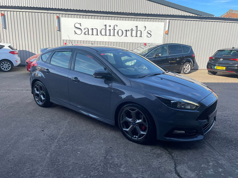 Ford Focus 2.0 TDCi ST-3 Hatchback 5dr Diesel Manual Euro 6 (s/s) (185 ps) Sat Nav, Leather 5dr Manual 2026