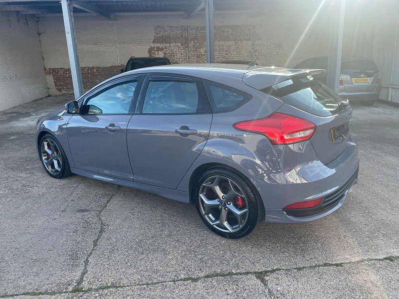 Ford Focus 2.0 TDCi ST-3 Hatchback 5dr Diesel Manual Euro 6 (s/s) (185 ps) Sat Nav, Leather 5dr Manual 2026