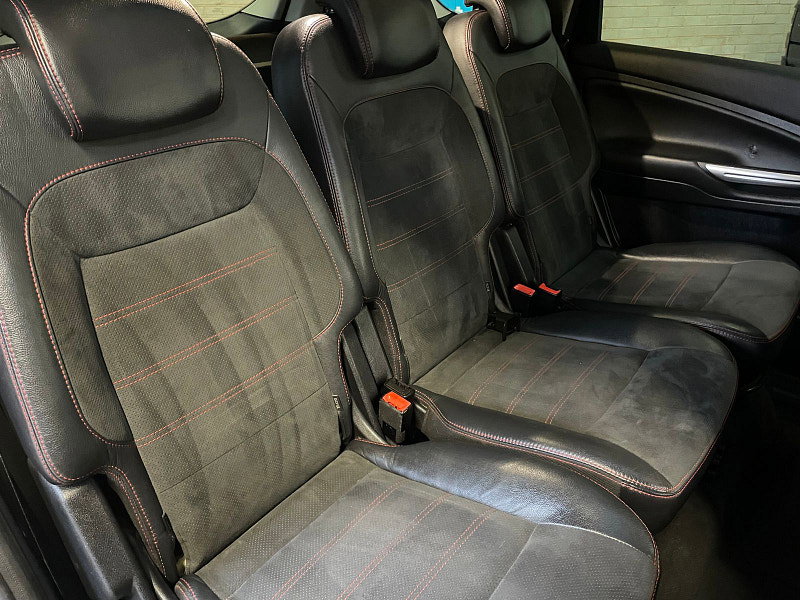 Ford S-Max 2.0 TDCi Titanium X Sport MPV 5dr Diesel Powershift Euro 5 (163 ps) 5dr Automatic 2026