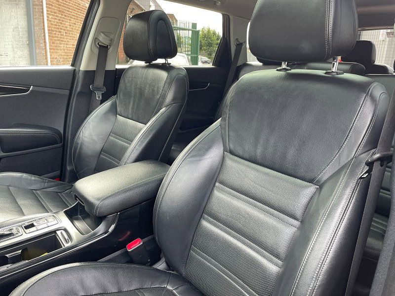 Kia Sorento 2.2 CRDi KX-3 SUV 5dr Diesel Auto AWD Euro 6 (197 bhp) 5dr Automatic 2026