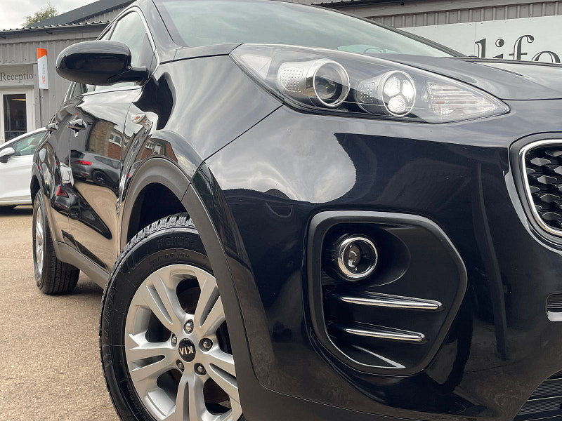 Kia Sportage 1.6 GDi 1 SUV 5dr Petrol Manual Euro 6 (s/s) (130 bhp) 1 Former Keeper From New, 5dr Manual 2026