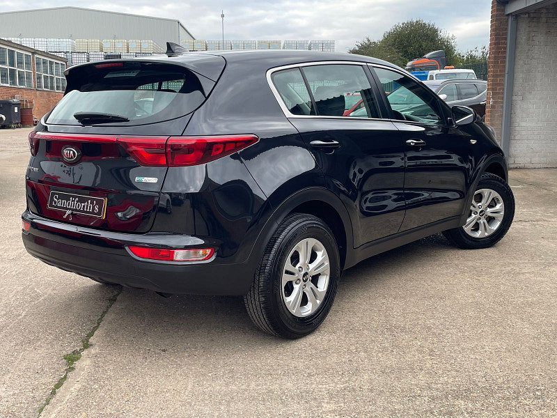 Kia Sportage 1.6 GDi 1 SUV 5dr Petrol Manual Euro 6 (s/s) (130 bhp) 1 Former Keeper From New, 5dr Manual 2026