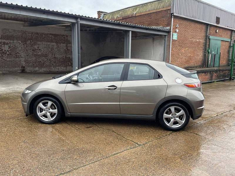 Honda Civic 1.8 i-VTEC SE Hatchback 5dr Petrol Manual (152 g/km, 138 bhp) PX To Clear, 12 Month MOT 5dr Manual 2026
