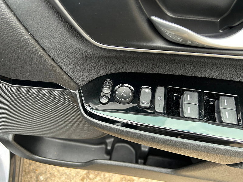 Honda CR-V 2.0 h i-MMD SE SUV 5dr Petrol Hybrid eCVT Euro 6 (s/s) (184 ps) 5dr Automatic 2026
