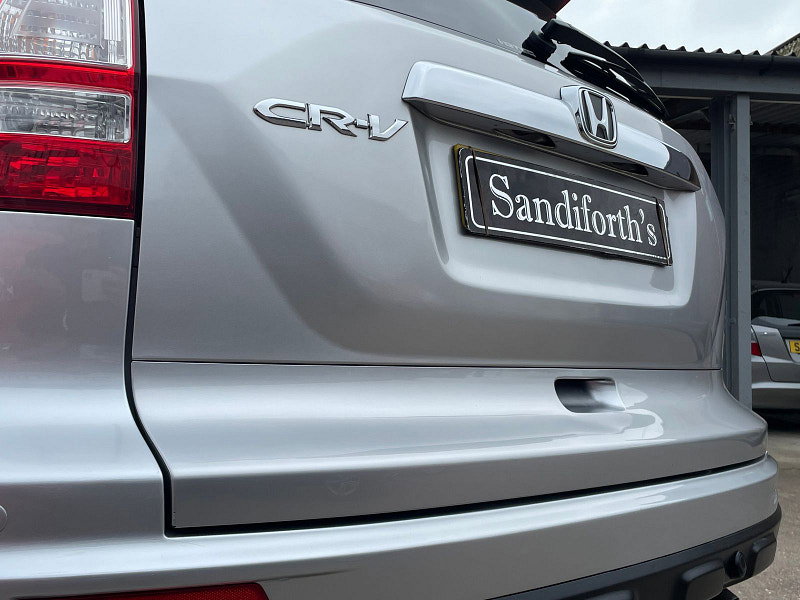 Honda CR-V 2.2 i-DTEC ES SUV 5dr Diesel Manual 4WD Euro 5 (150 ps) 12 Services,  5dr Manual 2026