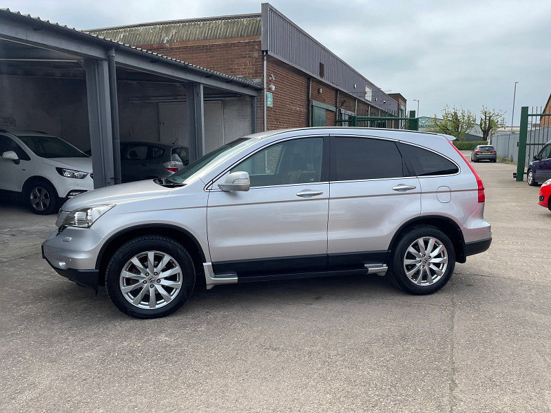 Honda CR-V 2.2 i-DTEC ES SUV 5dr Diesel Manual 4WD Euro 5 (150 ps) 12 Services,  5dr Manual 2026