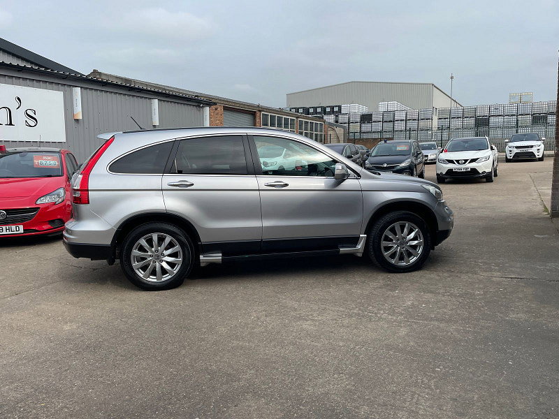 Honda CR-V 2.2 i-DTEC ES SUV 5dr Diesel Manual 4WD Euro 5 (150 ps) 12 Services,  5dr Manual 2026