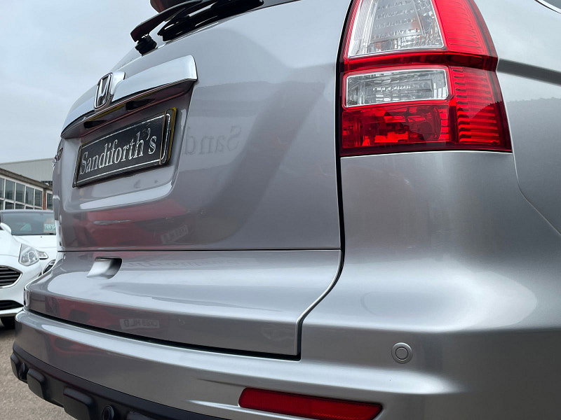Honda CR-V 2.2 i-DTEC ES SUV 5dr Diesel Manual 4WD Euro 5 (150 ps) 12 Services,  5dr Manual 2026