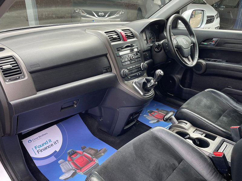 Honda CR-V 2.2 i-DTEC ES SUV 5dr Diesel Manual 4WD Euro 5 (150 ps) 12 Services,  5dr Manual 2026