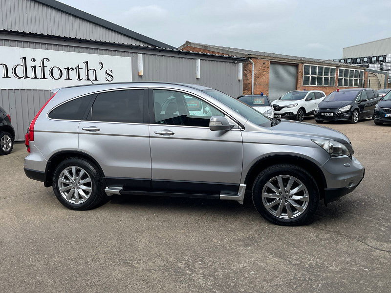 Honda CR-V 2.2 i-DTEC ES SUV 5dr Diesel Manual 4WD Euro 5 (150 ps) 12 Services,  5dr Manual 2026