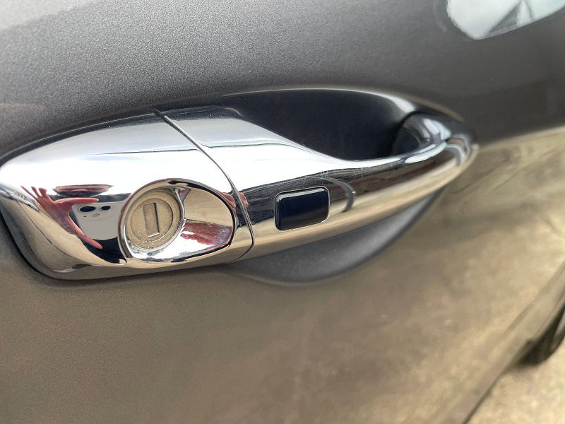 Hyundai Santa Fe 2.2 CRDi Blue Drive Premium SE SUV 5dr Diesel Auto 4WD Euro 6 (s/s) (7 Seat) (200 ps) 1 owner From New, 8 Services 5dr Automatic 2026