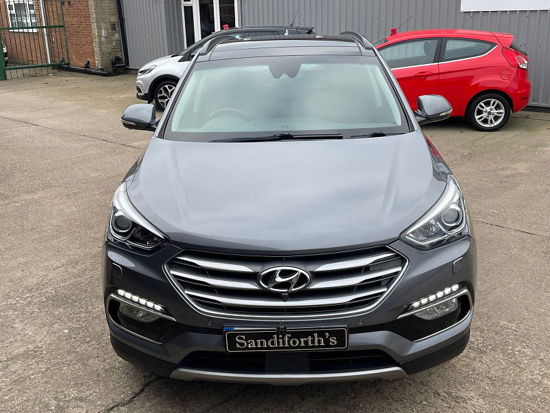 Hyundai Santa Fe 2.2 CRDi Blue Drive Premium SE SUV 5dr Diesel Auto 4WD Euro 6 (s/s) (7 Seat) (200 ps) 1 owner From New, 8 Services 5dr Automatic 2026
