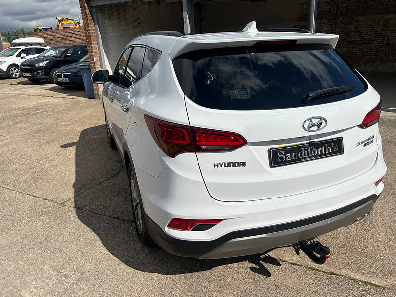 Hyundai Santa Fe 2.2 CRDi Blue Drive Premium SE SUV 5dr Diesel Manual 4WD Euro 6 (s/s) (7 Seat) (200 ps) 5dr Manual 2026