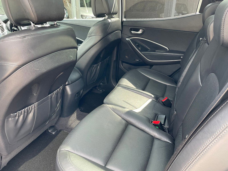 Hyundai Santa Fe 2.2 CRDi Blue Drive Premium SE SUV 5dr Diesel Manual 4WD Euro 6 (s/s) (7 Seat) (200 ps) Full Heated Leather 5dr Manual 2026
