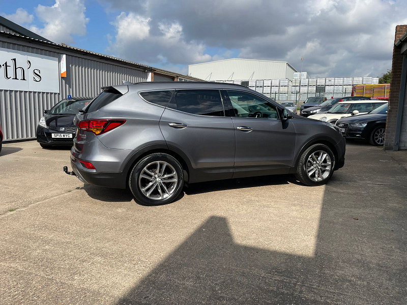 Hyundai Santa Fe 2.2 CRDi Blue Drive Premium SE SUV 5dr Diesel Manual 4WD Euro 6 (s/s) (7 Seat) (200 ps) Full Heated Leather 5dr Manual 2026