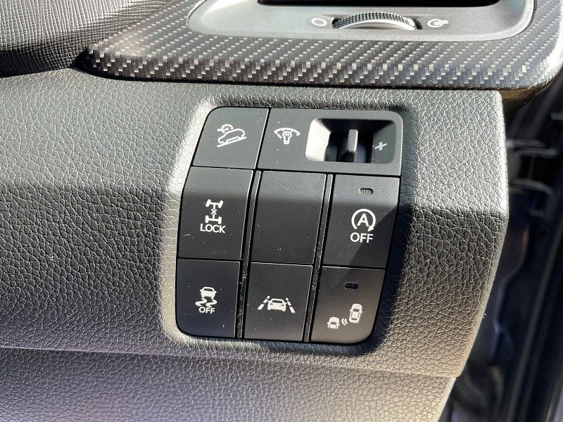 Hyundai Santa Fe 2.2 CRDi Blue Drive Premium SE SUV 5dr Diesel Manual 4WD Euro 6 (s/s) (7 Seat) (200 ps) Full Heated Leather 5dr Manual 2026