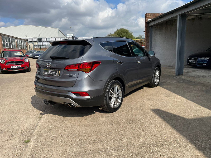 Hyundai Santa Fe 2.2 CRDi Blue Drive Premium SE SUV 5dr Diesel Manual 4WD Euro 6 (s/s) (7 Seat) (200 ps) Full Heated Leather 5dr Manual 2026