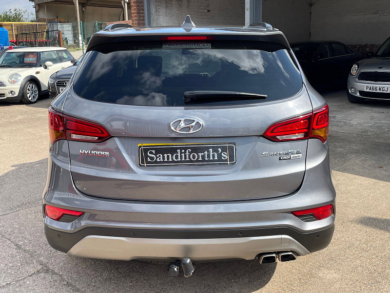 Hyundai Santa Fe 2.2 CRDi Blue Drive Premium SE SUV 5dr Diesel Manual 4WD Euro 6 (s/s) (7 Seat) (200 ps) Full Heated Leather 5dr Manual 2026