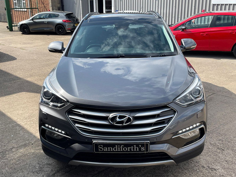 Hyundai Santa Fe 2.2 CRDi Blue Drive Premium SE SUV 5dr Diesel Manual 4WD Euro 6 (s/s) (7 Seat) (200 ps) Full Heated Leather 5dr Manual 2026