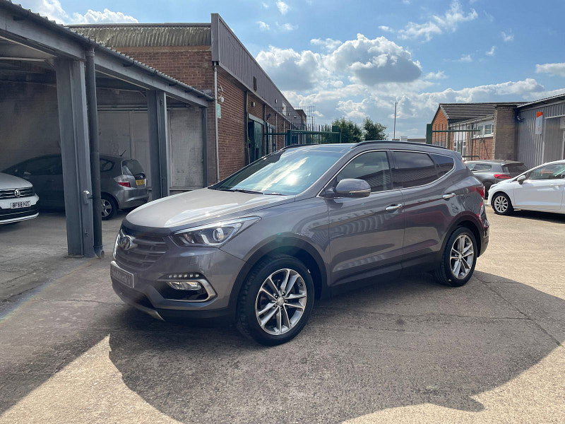 Hyundai Santa Fe 2.2 CRDi Blue Drive Premium SE SUV 5dr Diesel Manual 4WD Euro 6 (s/s) (7 Seat) (200 ps) Full Heated Leather 5dr Manual 2026