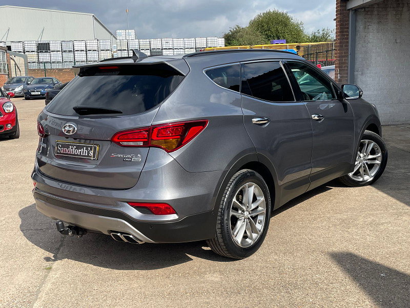Hyundai Santa Fe 2.2 CRDi Blue Drive Premium SE SUV 5dr Diesel Manual 4WD Euro 6 (s/s) (7 Seat) (200 ps) Full Heated Leather 5dr Manual 2026
