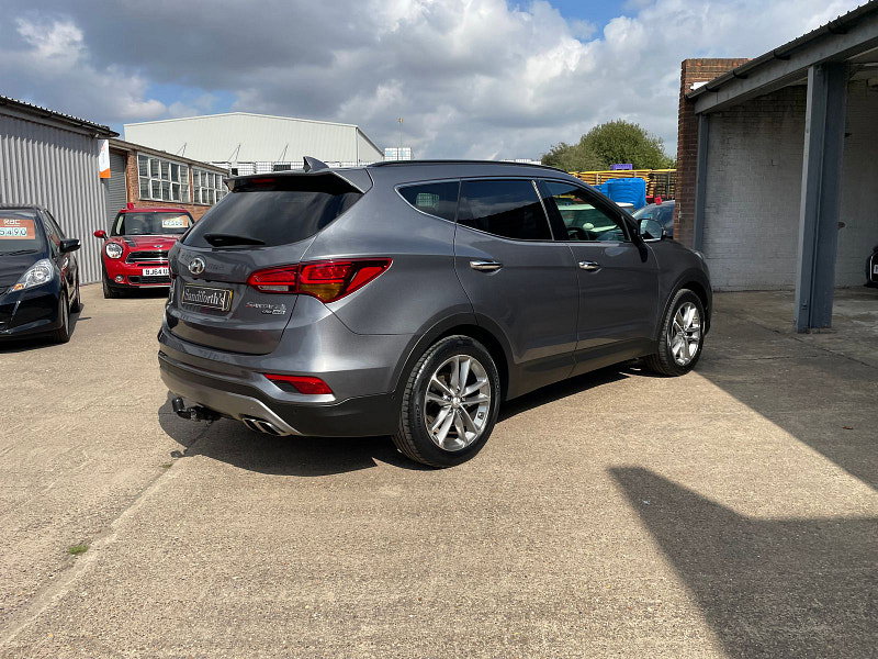 Hyundai Santa Fe 2.2 CRDi Blue Drive Premium SE SUV 5dr Diesel Manual 4WD Euro 6 (s/s) (7 Seat) (200 ps) Full Heated Leather 5dr Manual 2026