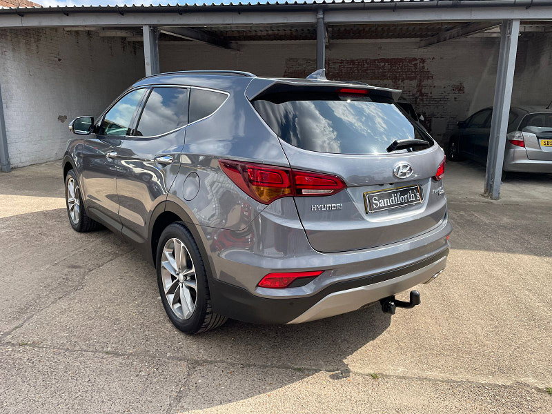 Hyundai Santa Fe 2.2 CRDi Blue Drive Premium SE SUV 5dr Diesel Manual 4WD Euro 6 (s/s) (7 Seat) (200 ps) Full Heated Leather 5dr Manual 2026