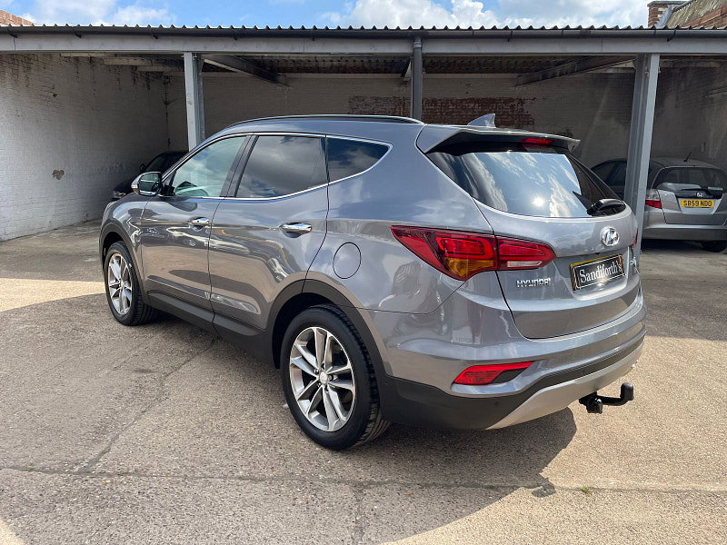 Hyundai Santa Fe 2.2 CRDi Blue Drive Premium SE SUV 5dr Diesel Manual 4WD Euro 6 (s/s) (7 Seat) (200 ps) Full Heated Leather 5dr Manual 2026
