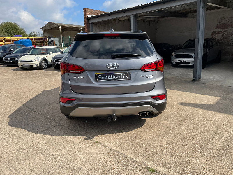 Hyundai Santa Fe 2.2 CRDi Blue Drive Premium SE SUV 5dr Diesel Manual 4WD Euro 6 (s/s) (7 Seat) (200 ps) Full Heated Leather 5dr Manual 2026