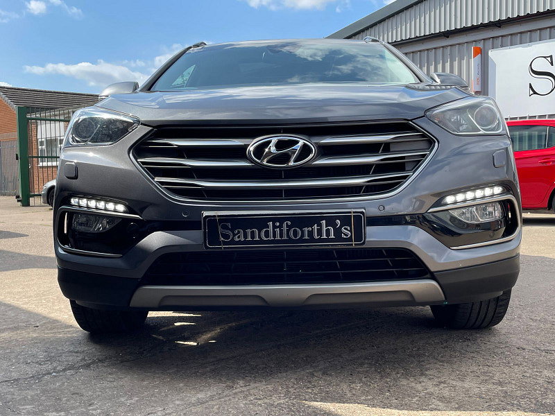 Hyundai Santa Fe 2.2 CRDi Blue Drive Premium SE SUV 5dr Diesel Manual 4WD Euro 6 (s/s) (7 Seat) (200 ps) Full Heated Leather 5dr Manual 2026