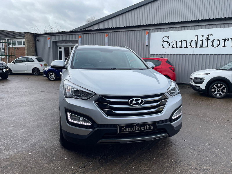 Hyundai Santa Fe 2.2 CRDi Premium SUV 5dr Diesel Auto 4WD Euro 5 (5 seat) (194 bhp) 5dr Automatic 2026