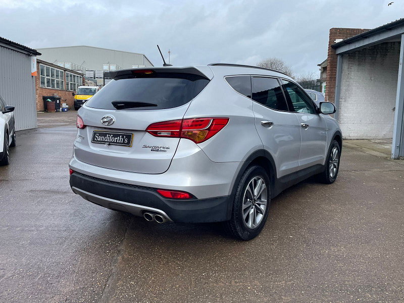 Hyundai Santa Fe 2.2 CRDi Premium SUV 5dr Diesel Auto 4WD Euro 5 (5 seat) (194 bhp) 5dr Automatic 2026