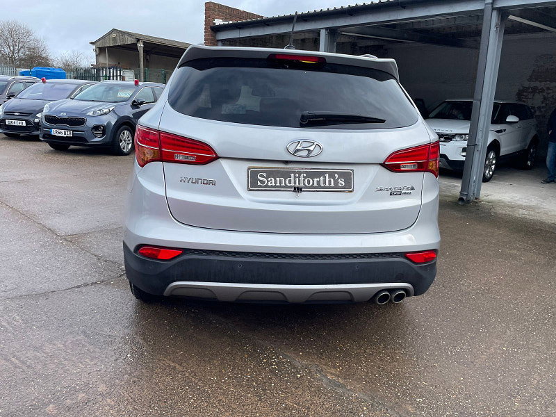 Hyundai Santa Fe 2.2 CRDi Premium SUV 5dr Diesel Auto 4WD Euro 5 (5 seat) (194 bhp) 5dr Automatic 2026