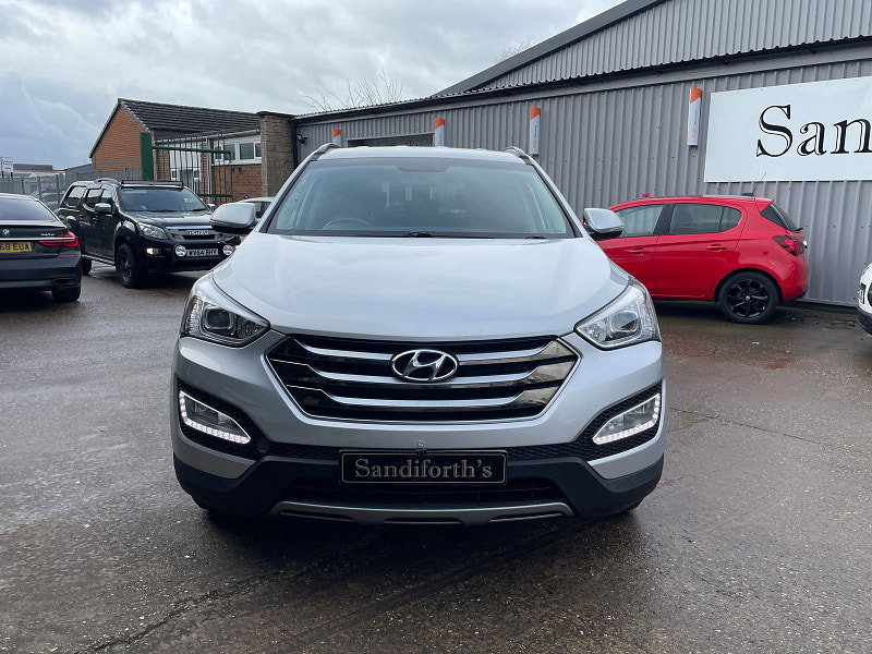 Hyundai Santa Fe 2.2 CRDi Premium SUV 5dr Diesel Auto 4WD Euro 5 (5 seat) (194 bhp) 5dr Automatic 2026